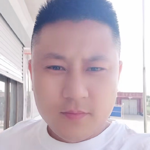 曲奇等于友好的照片