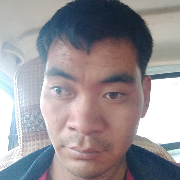 轻松等于书包的照片