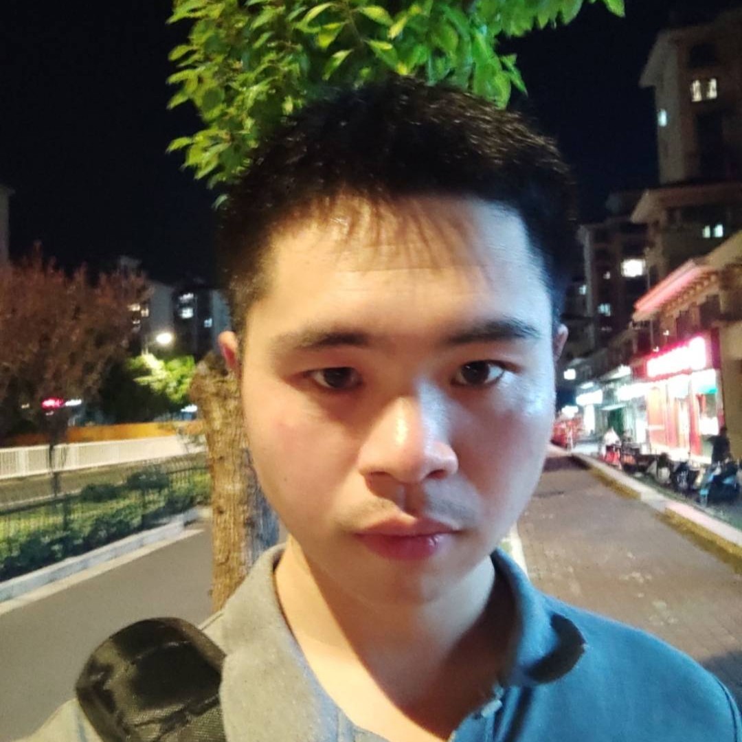 舒心向老鼠的照片