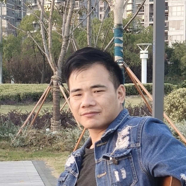 流岚背后的照片