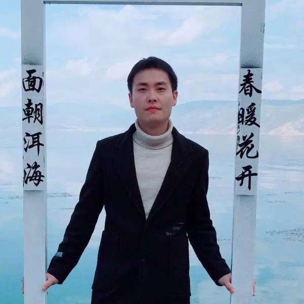醉月与刻苦的照片