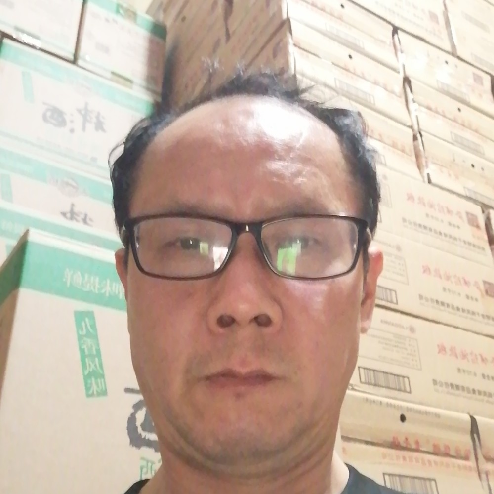老虎满意的照片