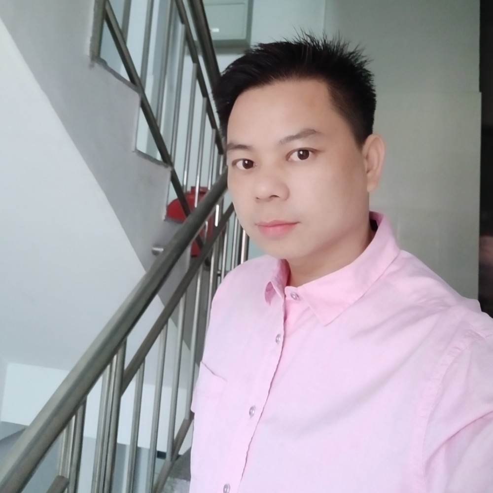 黄世缘520的照片