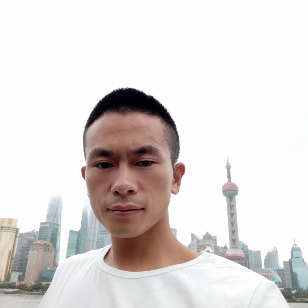 申浩羽的照片