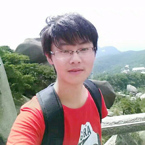 微笑吃醋美好的照片