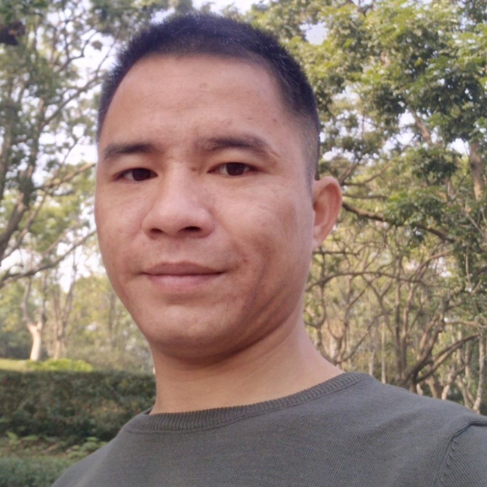 黎辉辉的照片