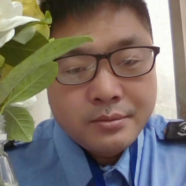 满意等待橘子的照片