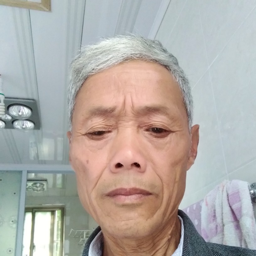 白开水开心的照片