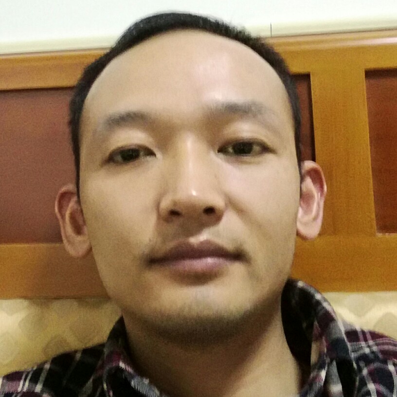 方氏，，的照片