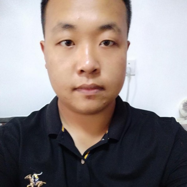 背后漫步孤心的照片