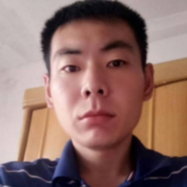 饱满蛋挞的照片