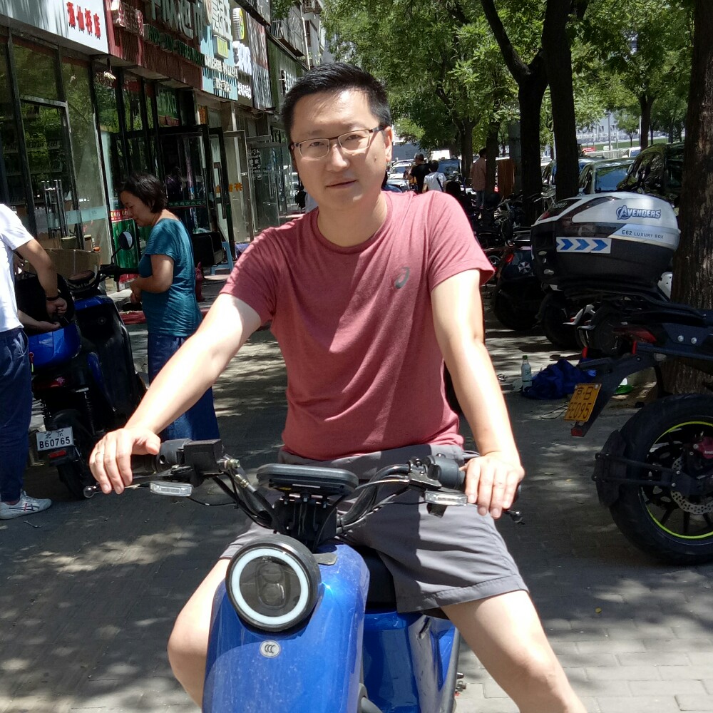 Gernot的照片