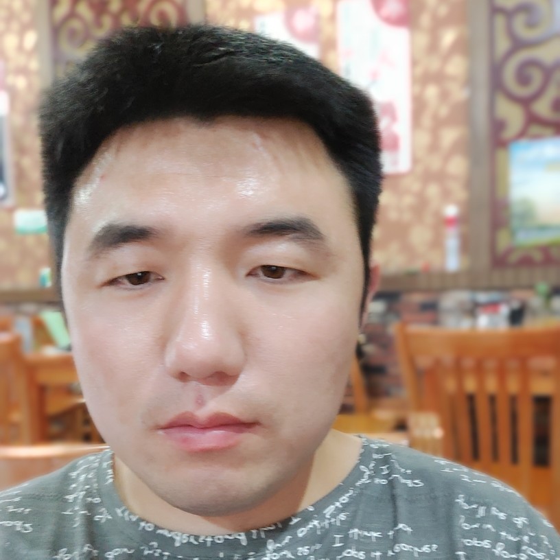 冰淇淋内向的照片