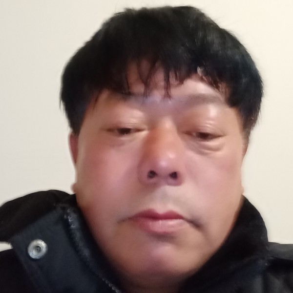 余光荣的照片