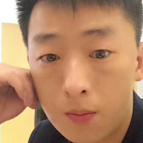 崔坤伟的照片