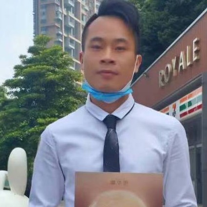 梓杰是个铁憨憨的照片