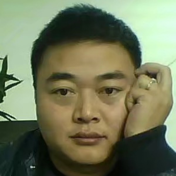 能干漫步季节的照片