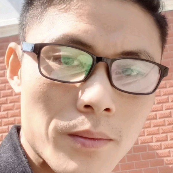 陈新普的照片