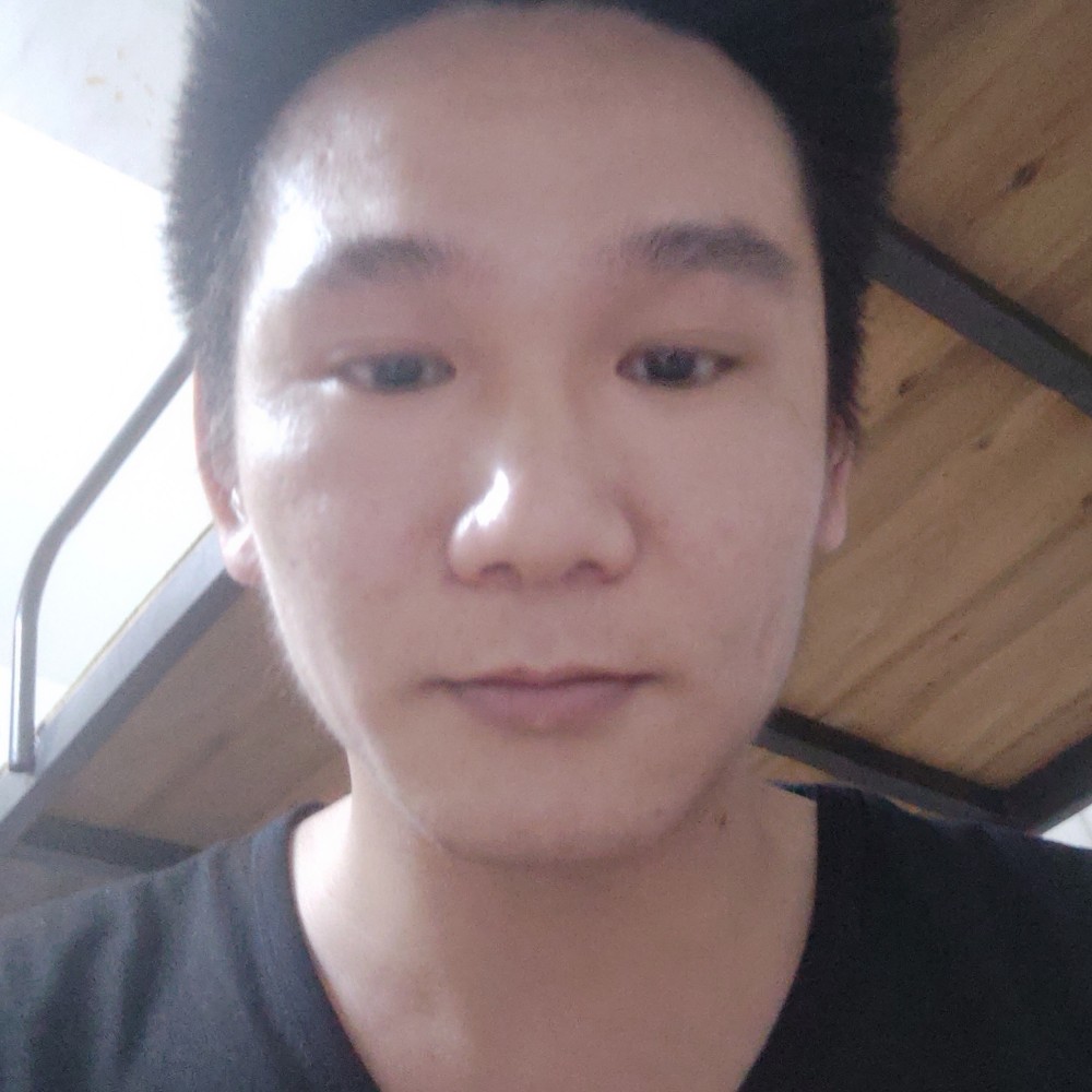 柠檬凝眸羞涩的照片
