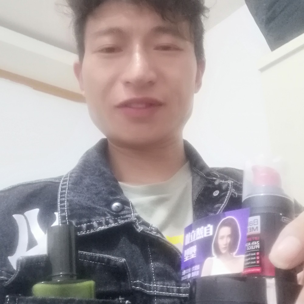 绝种帅哥的照片