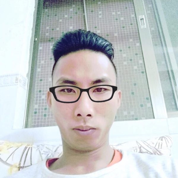 黄国坚的照片