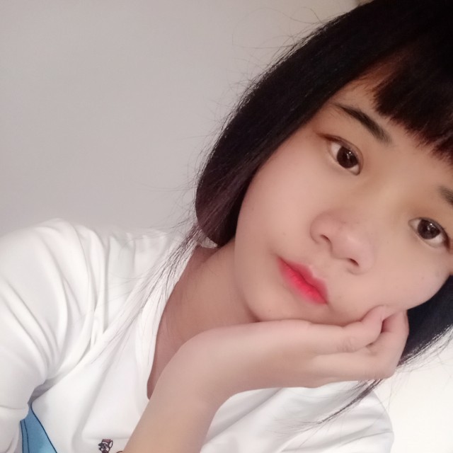 星愿倾心落寞的照片