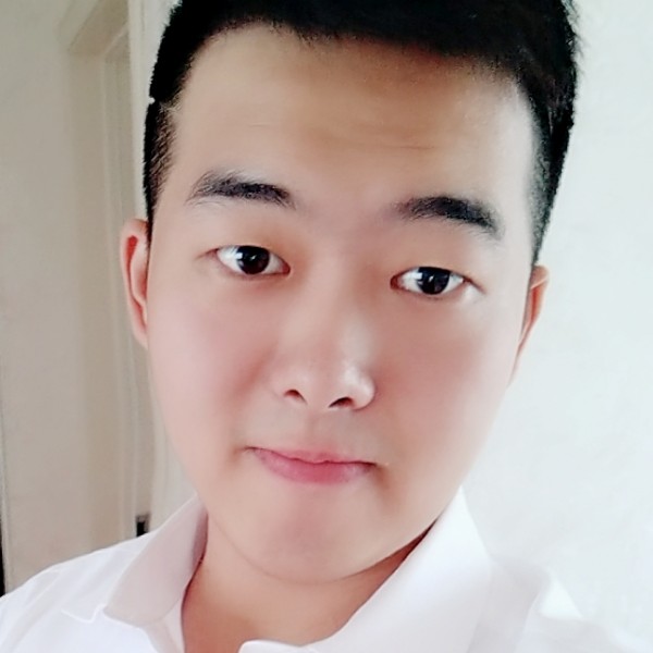 羞涩的香烟的照片