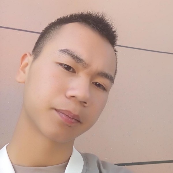 嗡嗡是我啊的照片