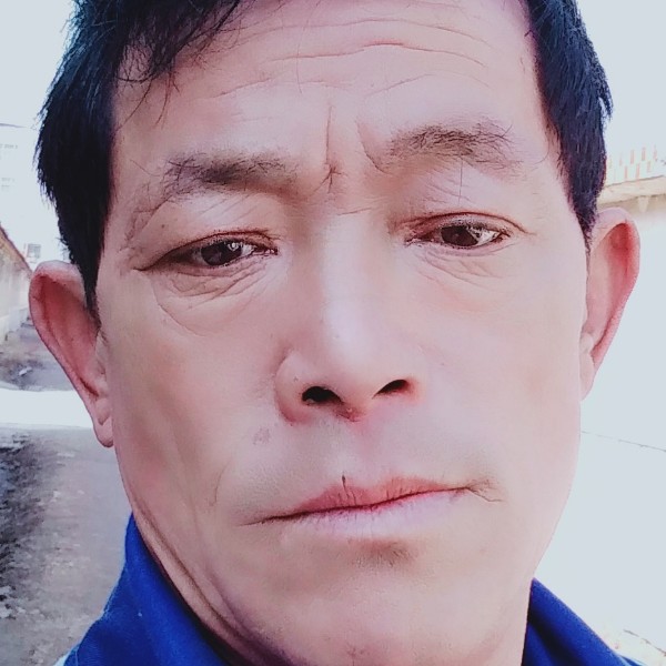 芝麻蹁跹亲爱的的照片