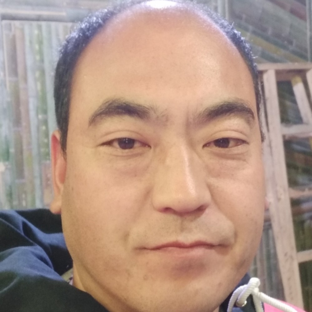 勇者强的照片