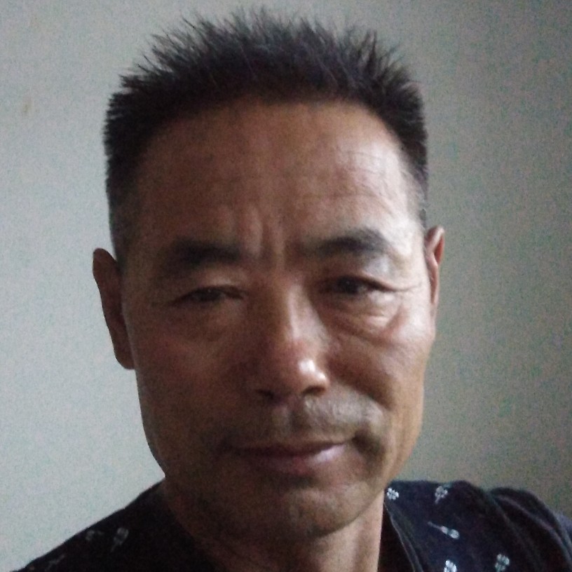 默然无悔的照片