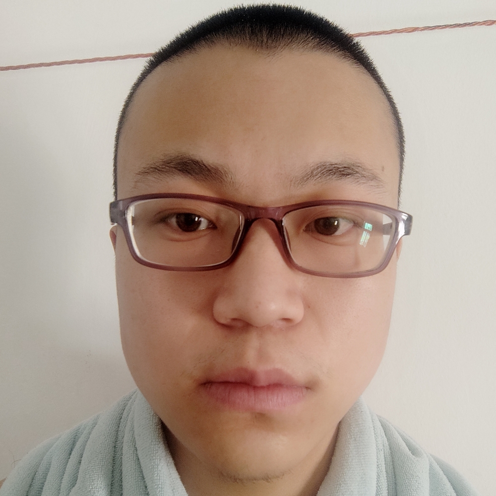岺露的照片