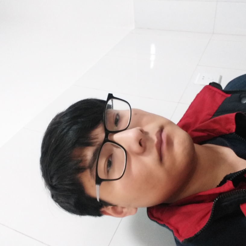 blankな的照片