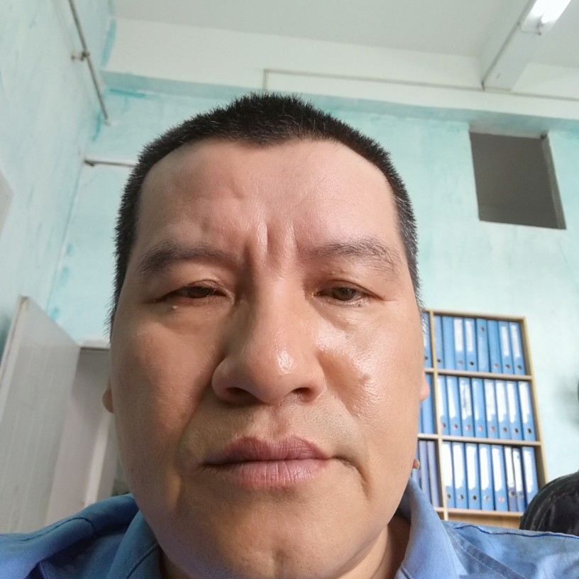 d鱼岛岛主的照片