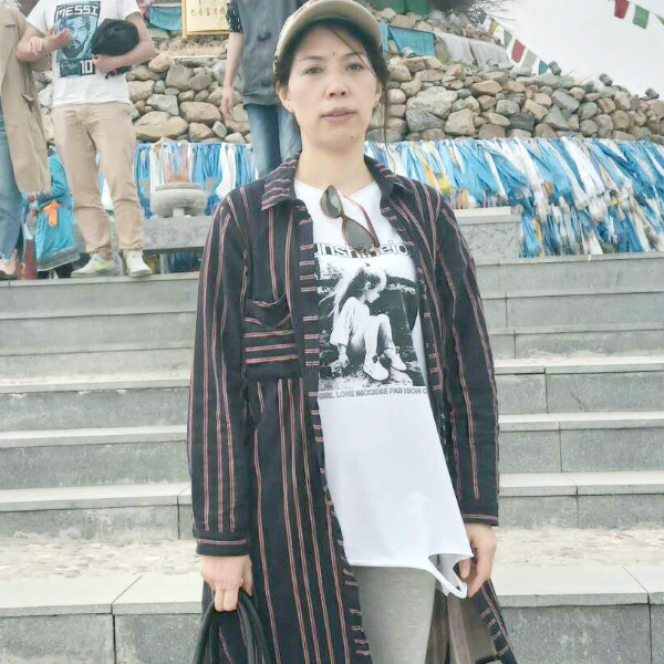 高大爱冷眸的照片