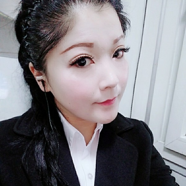 唠叨踢老虎的照片