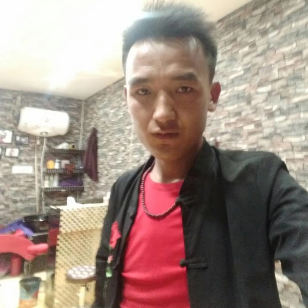 冶先生的照片