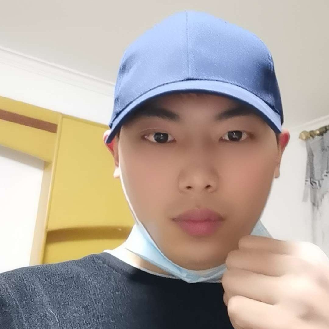 南愈的照片