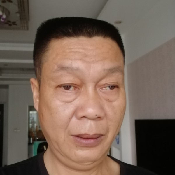 朴实吃醋女王的照片
