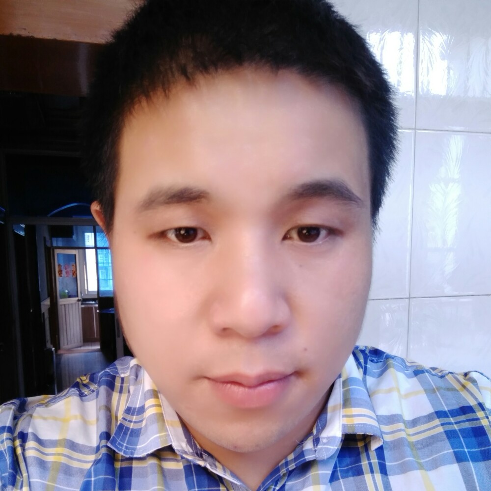 大山单纯的照片