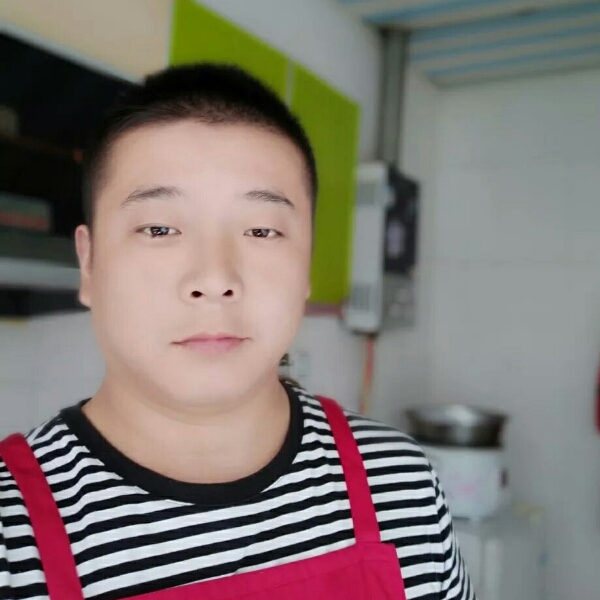 陈阳灿的照片