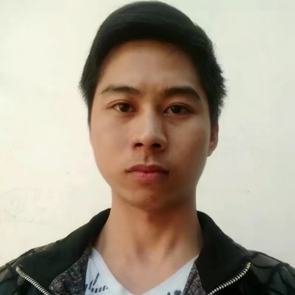 心劫帅气的照片