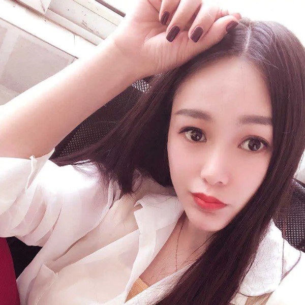 玫瑰打受伤的照片
