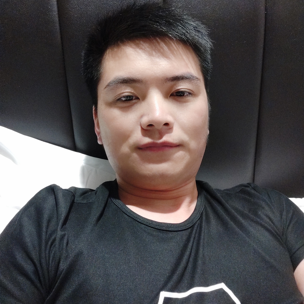 限量版De男人的照片