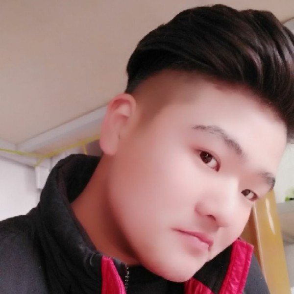 磊少00的照片