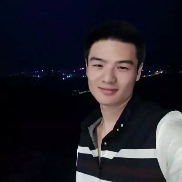 前世一男神的照片
