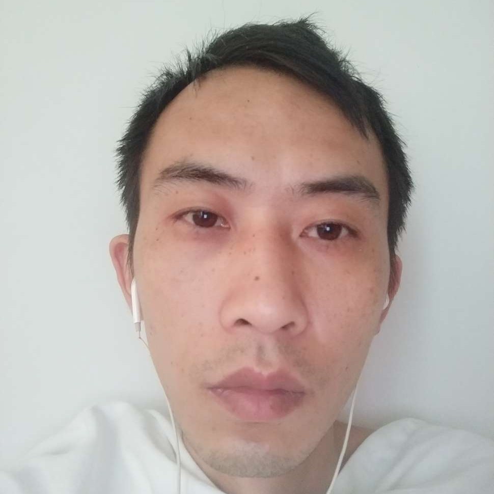 小鸟付特加的照片
