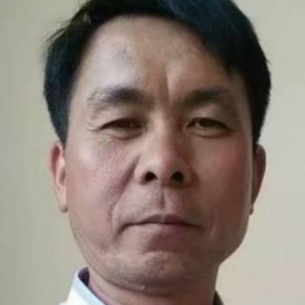 林朱明的照片