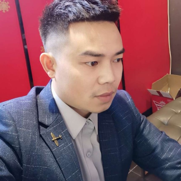 水池倾心1辈子旳的照片