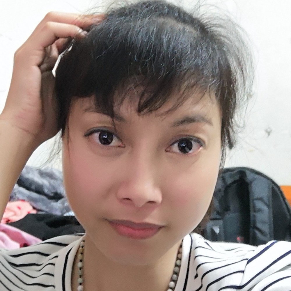 金翎子的照片